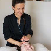 Cabane de massage dans les arbres